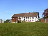 Hausansicht von Südsüdost - Ehemaliges Bauernhaus in traumhafter Lage zwischen Berau und Brenden