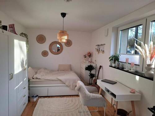 Schlafen - 3 Zimmer Etagenwohnung zur Miete in Neustadt an der Aisch