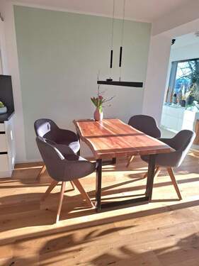 Essen - 3 Zimmer Etagenwohnung in Neustadt an der Aisch