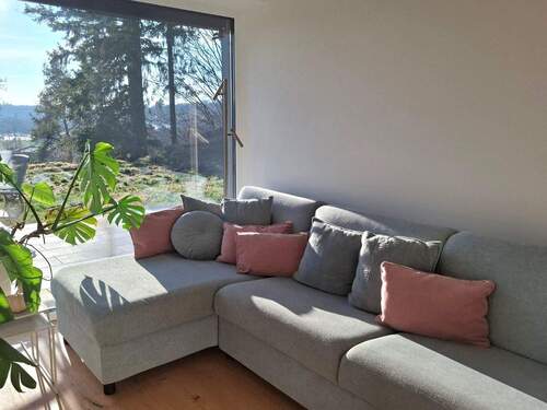 Wohnen - Etagenwohnung mit 84,10 m&sup2; in Neustadt an der Aisch zur Miete