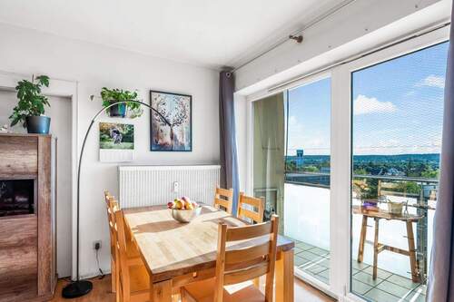 Bild 2 - 3 Zimmer Etagenwohnung zum Kaufen in Fürth