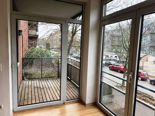 Balkon - 2 Zimmer Etagenwohnung in Berlin