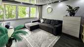 Wohnzimmer - 3 Zimmer Etagenwohnung zum Kaufen in Köln