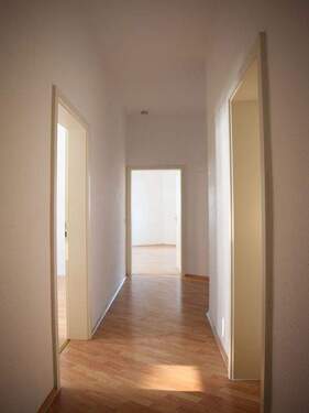 k-Flur - Etagenwohnung mit 109,00 m² in Frankenthal (Pfalz) zur Miete