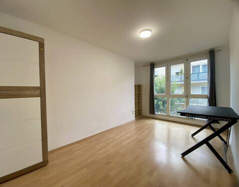 Kinderzimmer_Büro - Etagenwohnung mit 86,00 m&sup2; in Marbach am Neckar zum Kaufen