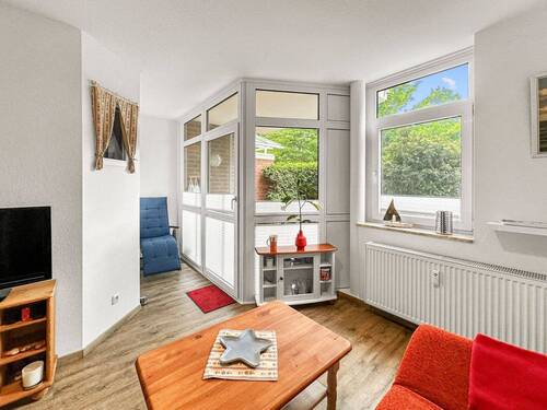 Wohnbereich mit Zugang zur Terrasse - 