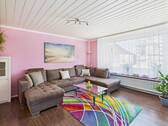 Wohnzimmer 1.OG rechte Seite - 