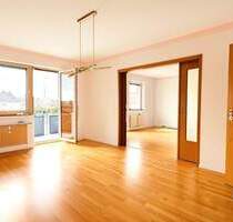 Wohnen im schönen Westen! 6 Zi.- Whg, ganz oben mit Lift und Balkon! - Nürnberg St Leonhard