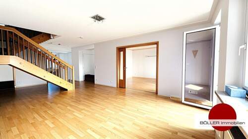 Wohlfühl-Wohnen! - 5 Zimmer Etagenwohnung in Nürnberg