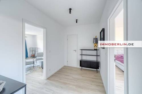 2 - 3 Zimmer Etagenwohnung in Berlin