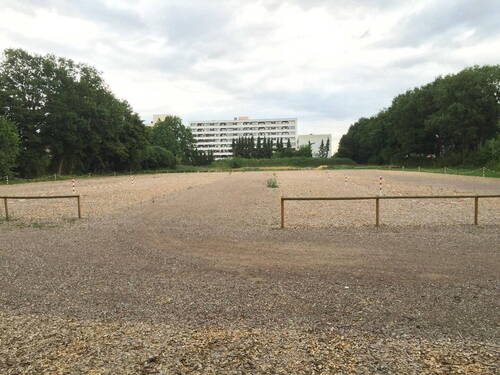 Interimsparkplatz - Grundstück zum Kaufen in Neumünster
