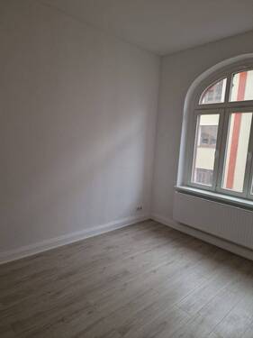 WE2OG - 4 Zimmer Etagenwohnung zur Miete in Blankenburg