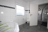 Erstes Badezimmer - 