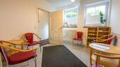 Wartezimmer EG - 