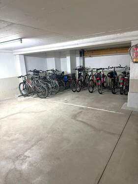 ... Fahrradabstellplätze ... - 