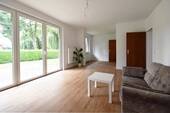 Wohnzimmer.jpg - Hamfelde Lauenburg - Einfamilienhaus mit Blick auf den Mühlenteich, 4 Jahre Zeitmietvertrag