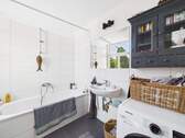 Badezimmer - 2 Zimmer Etagenwohnung zur Miete in Lübeck