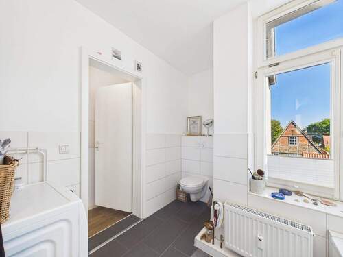 Bad - 2 Zimmer Etagenwohnung in Lübeck