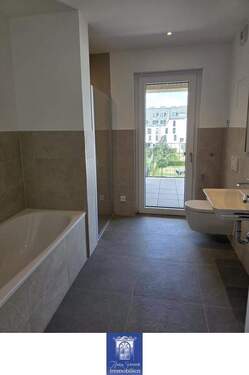Bad - 3 Zimmer Etagenwohnung zur Miete in Dresden