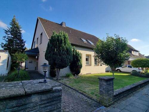 Außenansicht - 9 Zimmer Einfamilienhaus zum Kaufen in Porta Westfalica