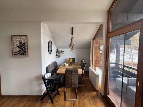 Gemütlicher Essbereich - 