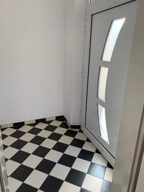 Eingangsbereich - Etagenwohnung mit 43,00 m&sup2; in Fürth zur Miete