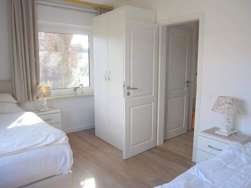 und 2 Einzelbetten - 