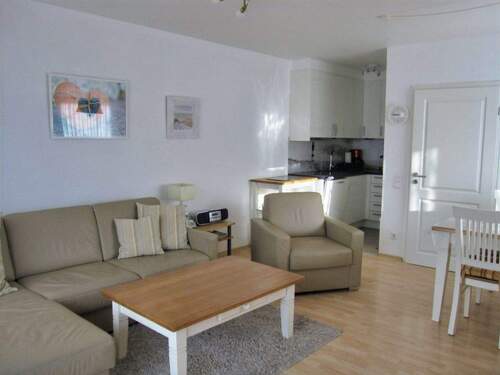 Schlafcouch in Komforthöhe - 