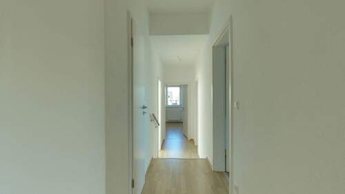 Flur_1 - Etagenwohnung mit 81,00 m² in Eschede zur Miete