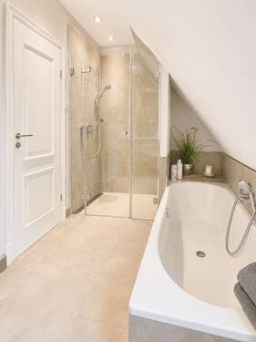 Badezimmer DG - 
