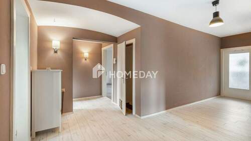 EG Flur - 6 Zimmer Einfamilienhaus in Hohenlockstedt