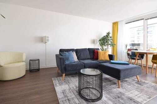 Wohnzimmer - 2 Zimmer Etagenwohnung zum Kaufen in Oberschleißheim
