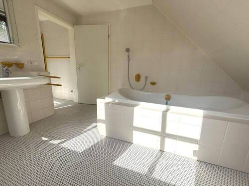 Wannenbad OG - 