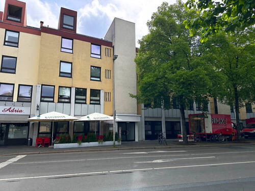 Straßenansicht - 