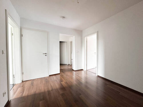 Flur - Etagenwohnung mit 90,70 m² in Coburg zum Kaufen