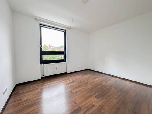 Kinderzimmer/Büro - 