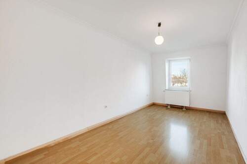 Schlafzimmer - 2 Zimmer Etagenwohnung in München