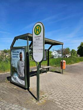 Bushaltestelle vis a vis - 