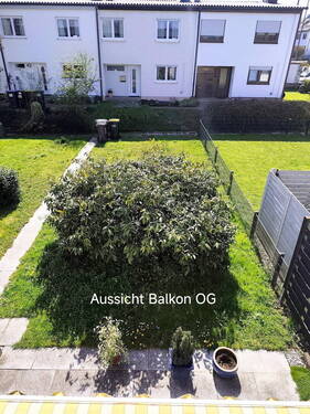 Blick vom OG Balkon - Reihenmittelhaus mit 130,00 m&sup2; in Reutlingen zum Kaufen