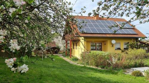 Bild 1 - Traumanwesen in Alleinlage - fast energieautark 