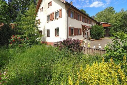 · - 5 Zimmer Bauernhaus, Landhaus in Dürmentingen