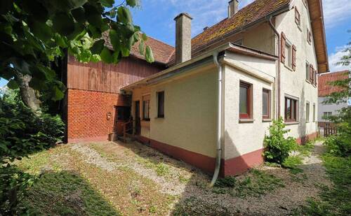 · - Bauernhaus, Landhaus mit 135,00 m&sup2; in Dürmentingen zum Kaufen