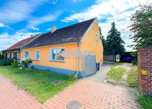 …mit Auffahrt - Rückzugsort für Großstadtgeplagte...