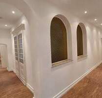 Exklusive 7 ZKB-Altbauwohnung in der Trierer Innenstadt