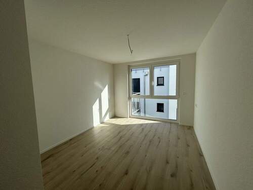 Schlafzimmer - 4 Zimmer Etagenwohnung in Bad Friedrichshall