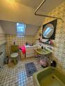Badezimmer im Dachgeschoss - 