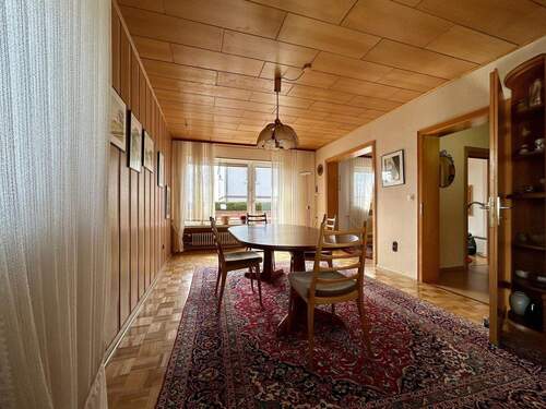 Wohnzimmer - 4 Zimmer Einfamilienhaus zum Kaufen in Immenhausen