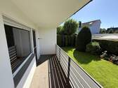 Balkon 2 - Wohnen in Herten-Westerholt: knapp 122 m² Erdgeschosswohnung mit Gartenabteil in ruhiger Sackgasse