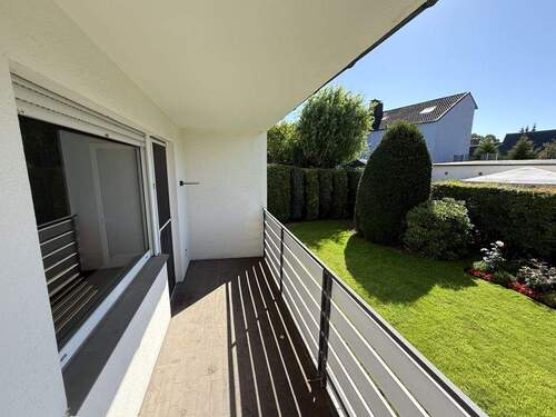 Balkon 2 - Wohnen in Herten-Westerholt: knapp 122 m² Erdgeschosswohnung mit Gartenabteil in ruhiger Sackgasse