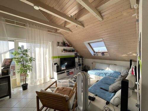 Wohnbereich - 2 Zimmer Etagenwohnung in Lauf